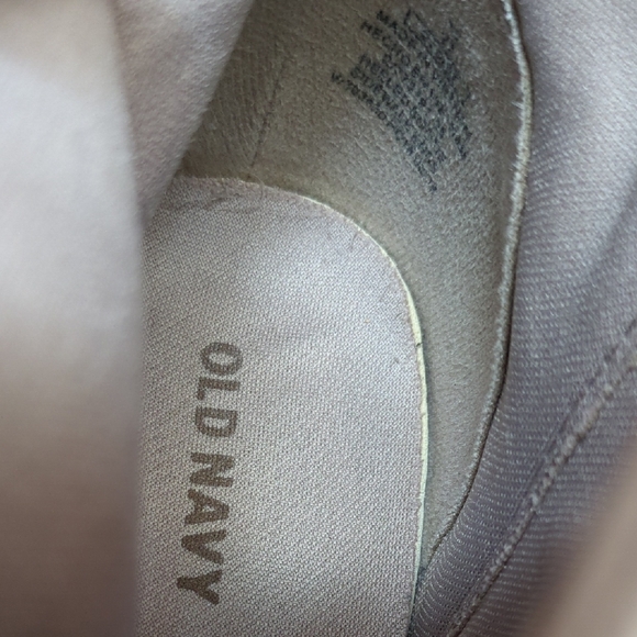 Old Navy Tan Ankle Booties with Block Heel - Picture 6 of 7